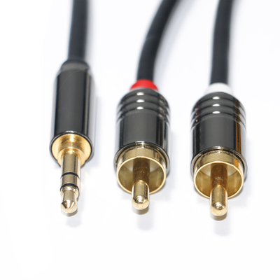 Cavo audio RCA 3.5MM 2-1 Guscio in metallo nero per audio per auto 0.53M 1M 2M