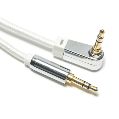 Cavo audio digitale AUX bianco SPDIF 90 ° 3,5 mm corda lavorata a maglia in lega di alluminio placcato per altoparlante audio Car Audio 0,92 m