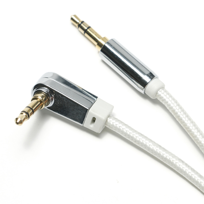 Cavo audio digitale AUX bianco SPDIF 90 ° 3,5 mm corda lavorata a maglia in lega di alluminio placcato per altoparlante audio Car Audio 0,92 m