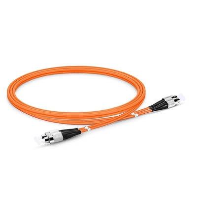 Cavo in fibra ottica plastica a bassa perdita per connessioni in reti di telecomunicazioni ed Ethernet con connettori Simplex FC ST LC SC
